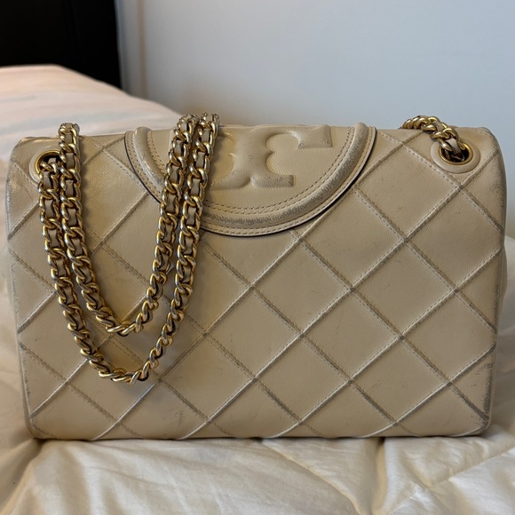 Tory Burch Fleming Used Soft Flap Fleming Bag in New Cream w/ Dust Bag Included - Picture 6 of 12